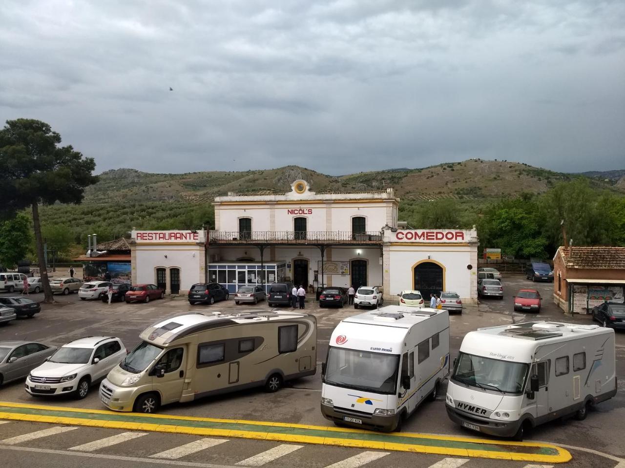 Hostal Nicol'S Hotel Luque Exterior photo